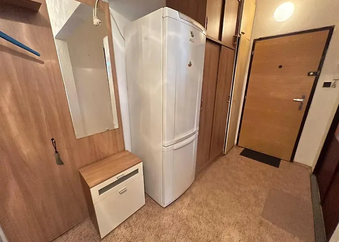 Apartman Solid, *